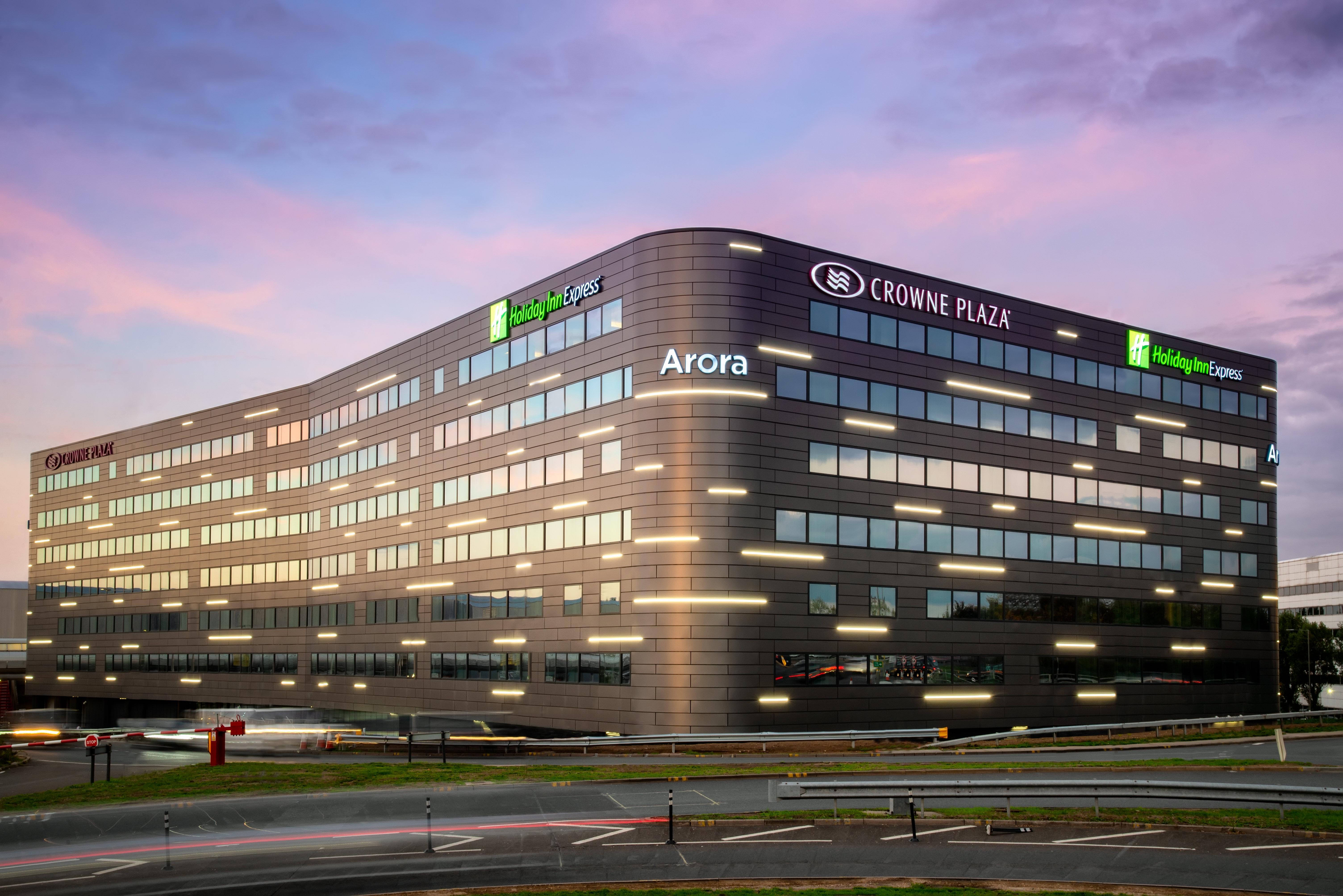 Crowne Plaza London Heathrow T4 By Ihg Hotel Hillingdon Ngoại thất bức ảnh