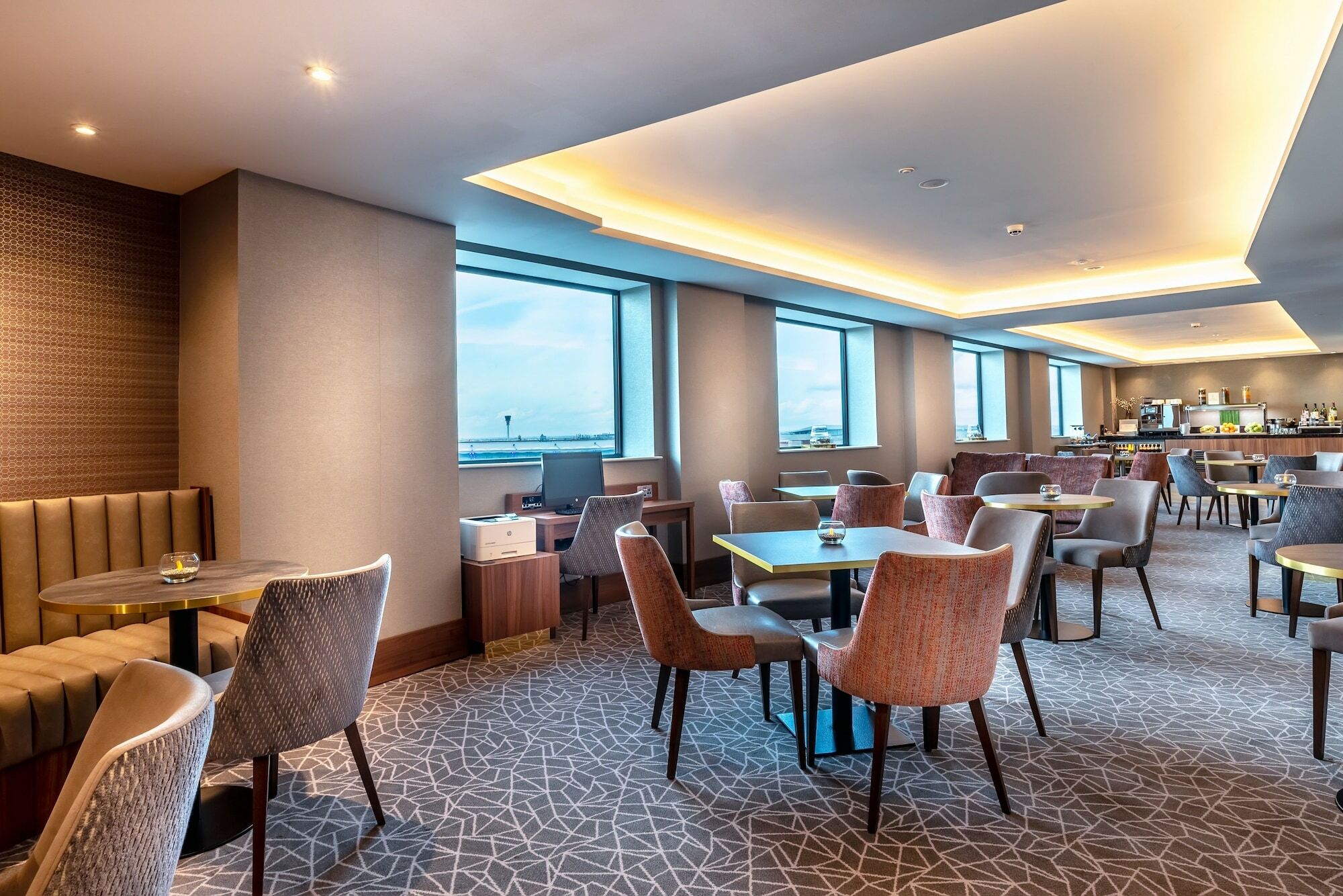 Crowne Plaza London Heathrow T4 By Ihg Hotel Hillingdon Ngoại thất bức ảnh